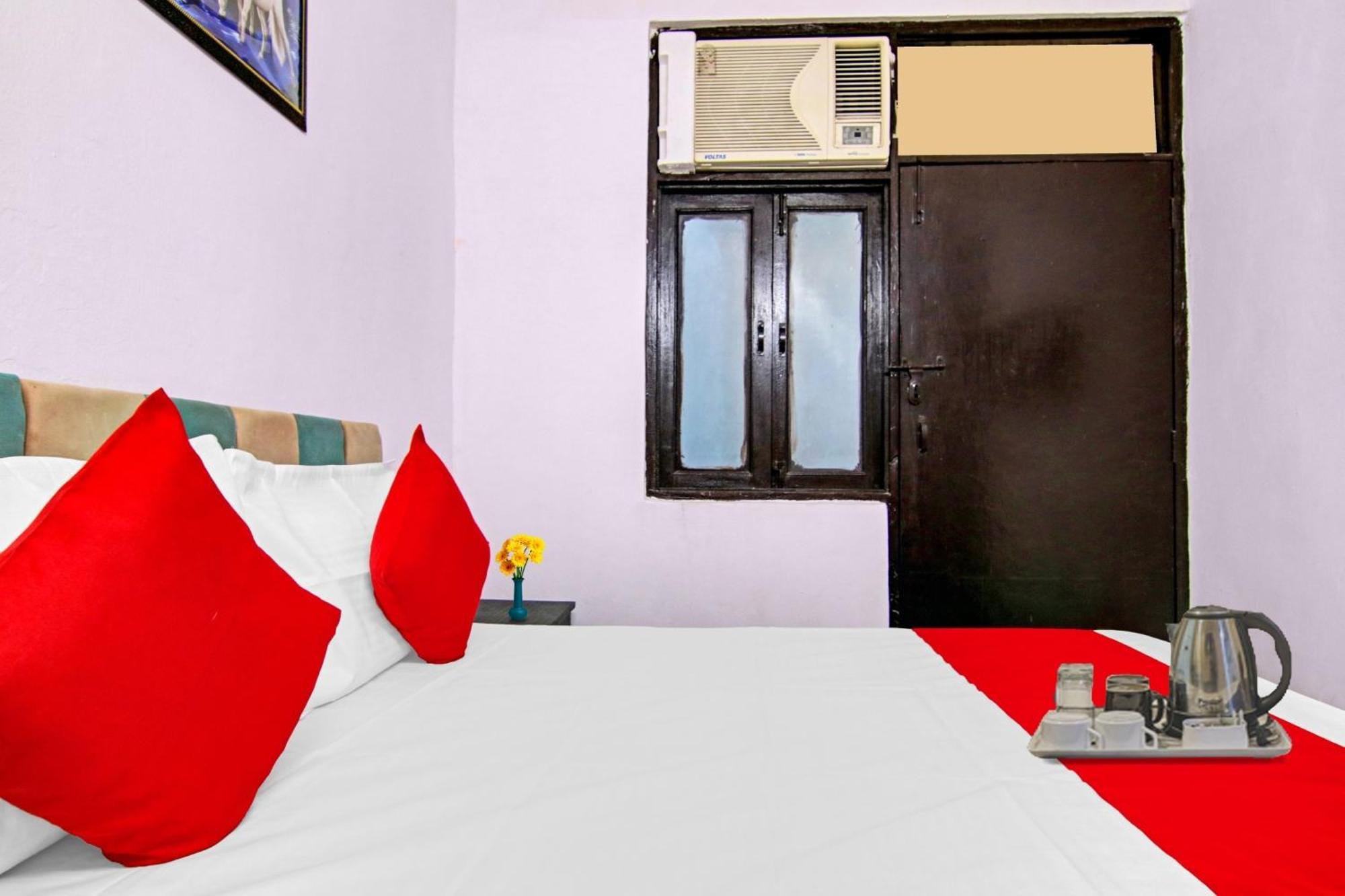 Hotel O Chaudhary Villa New Delhi Eksteriør bilde